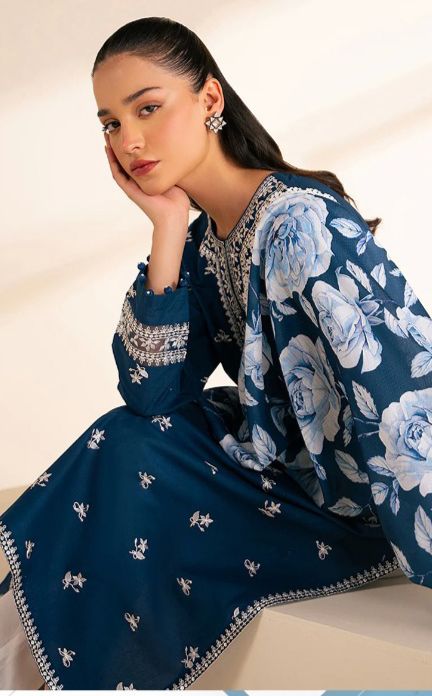 CROSS STITCH 2K25 Summer Luxury Collection – 3-Piece Fine Lawn Suit with Digital Printed Diamond Dupatta