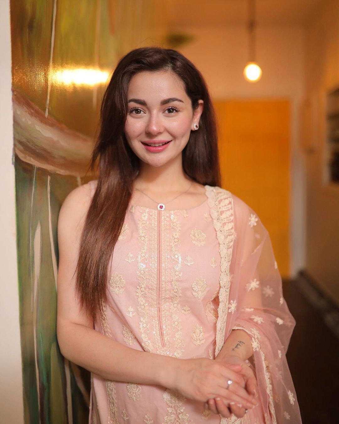 Zara Shahjahan 2K25 Summer Collection: Timeless Embroidered Lawn Suit with Chiffon Dupatta