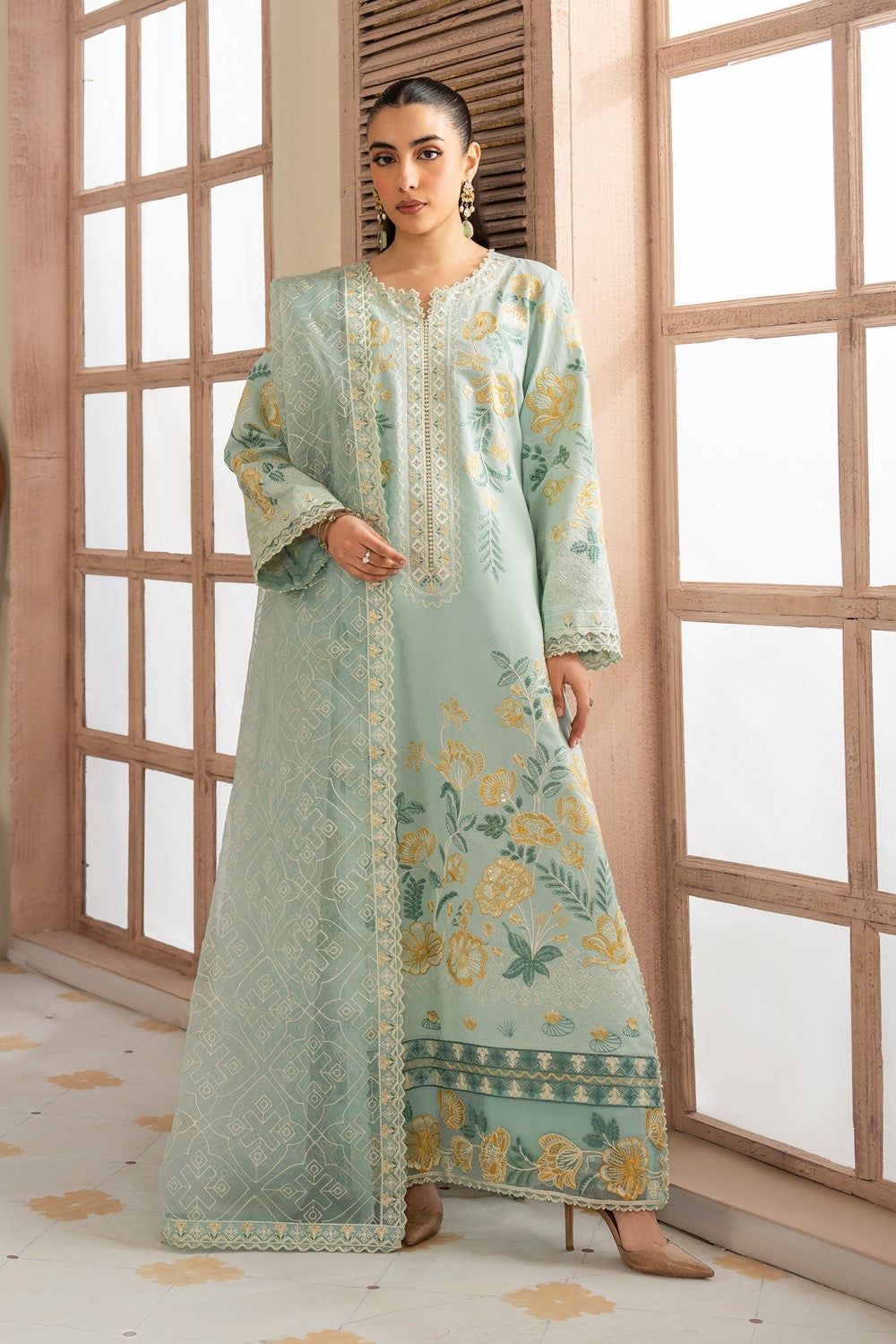 Maryam N Maria β 2K25 Luxury Collection | Premium Embroidered Lawn Suit